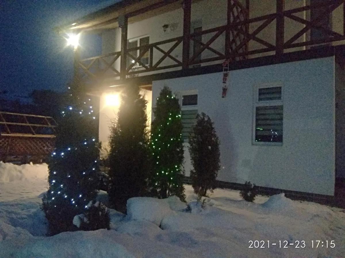 Nestg Guest House Pilipets Eksteriør bilde
